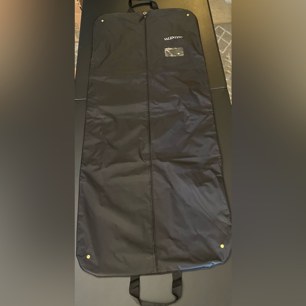 Valentino Garavani garment bags - Picture 3 of 6